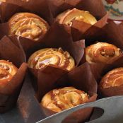 CARAMEL-APPLE CINNAMON BUNS